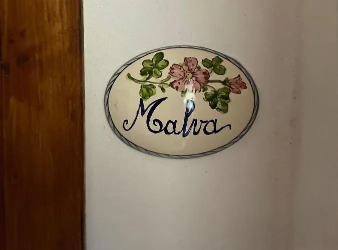 Bed & Breakfast Casa Gianfranca 3*