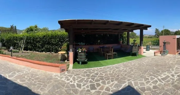 לינה וארוחת בוקר Casa Gianfranca 3*